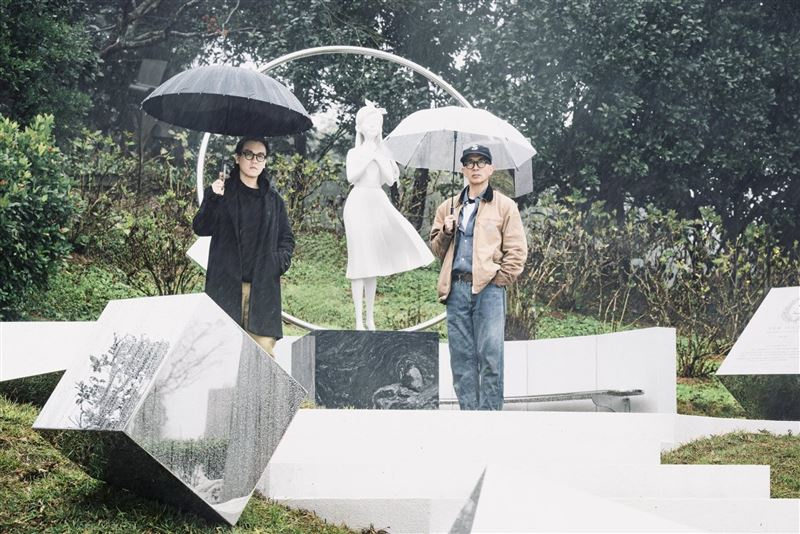 具俊曄製作大S雕像幕後過程催淚曝光。藝術總監李承道提到雕像的核心意義「因為愛情如死之堅強」，大S與具俊曄的愛情未曾消失，持續運轉著.......（圖／翻攝自李承道臉書）