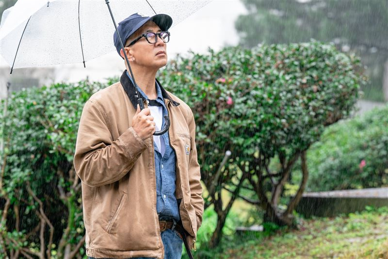 具俊曄製作大S雕像幕後過程催淚曝光。藝術總監李承道提到雕像的核心意義「因為愛情如死之堅強」，大S與具俊曄的愛情未曾消失，持續運轉著.......（圖／翻攝自李承道臉書）