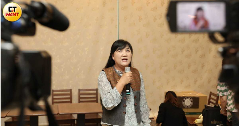 立委伍麗華表示，她向來主張原住民立委出缺就要補選，但提議新增「若因罷免事由出缺，補選者當選票數不得低於被罷免人之當選票數」。（圖／劉耿豪攝）