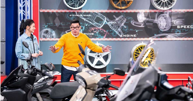 馬力歐平時喜歡下廚,因此特別在意車廂和腳踏板空間。(圖/TVBS提供)