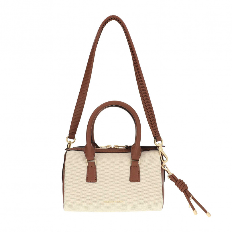 CHARLES & KEITH Everleigh帆布拼接保齡球包/2,790元(圖/品牌提供)