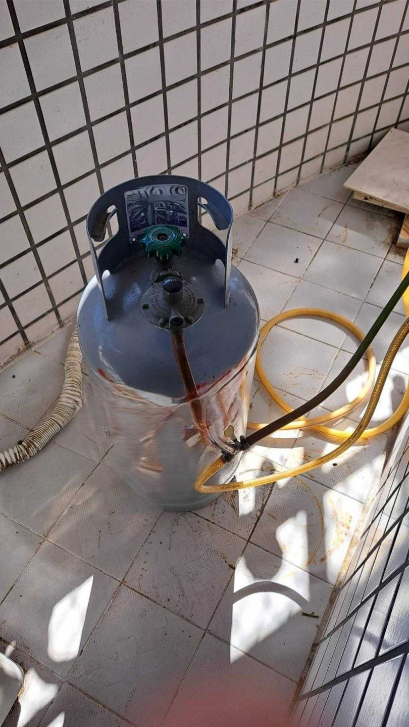 高女衝動疑似打電話向房東說「兒子要開瓦斯」，雖事後消防檢測瓦斯濃度為零，但高女是否觸犯《刑法》恐嚇公眾罪，仍有待警方調查。（圖／警消提供）