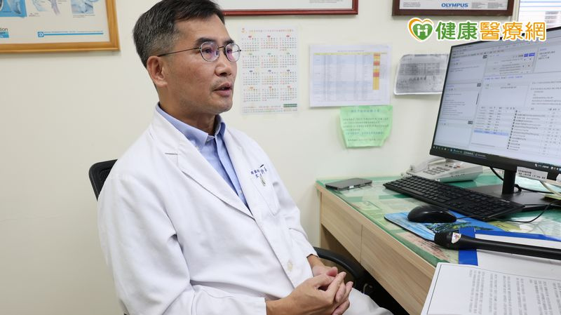 許嘉方主任表示，黃先生甲狀腺全切除，一次手術到位，不僅縮短療程，也減輕病患身心負擔。