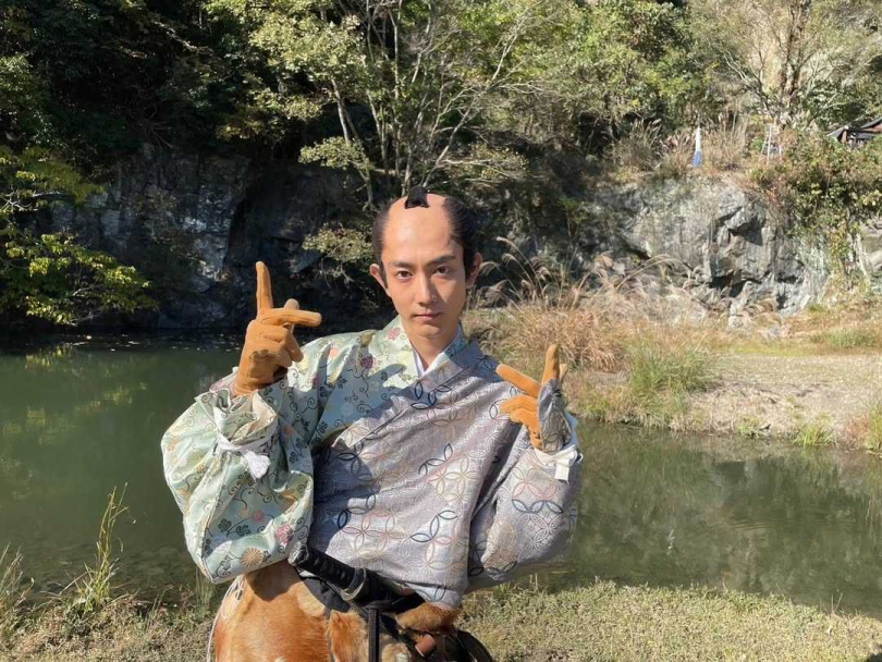 駒木根葵汰覺得月代頭造型很適合自己。（圖／翻攝 駒木根葵汰 IG）