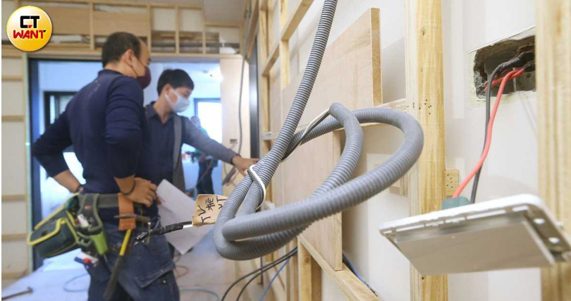 下包商表示，奧拓不付款後，廠商也不願意做，就會再找其他業者接手，社區高達百戶的案量，受害廠商有多少難以估算。（示意圖／趙世勳攝）