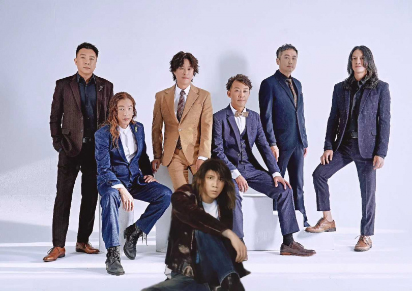 董事長樂團的金剛到現在仍斜槓其他行業。(圖/翻攝自董事長樂團臉書)