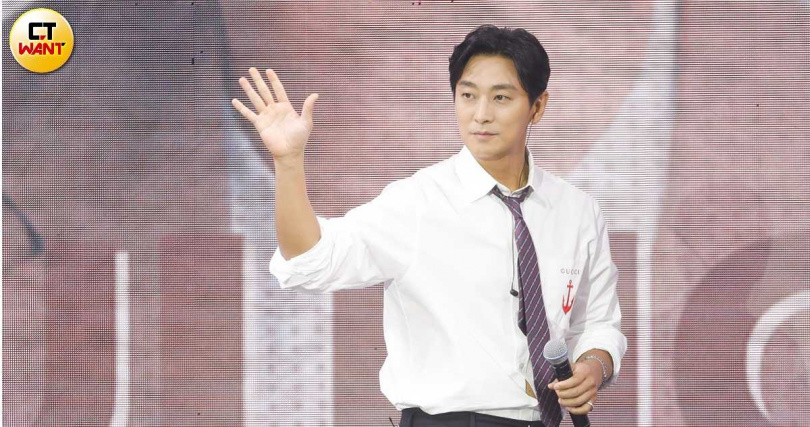 聽到有人提議他挑戰6小時見面會，朱智勛當場認了體力不行。（圖／林士傑攝）