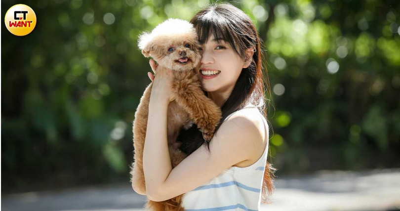 瑭鈺從小就很喜歡動物，國小時還曾衝去工地救狗狗。（圖／侯世駿攝）