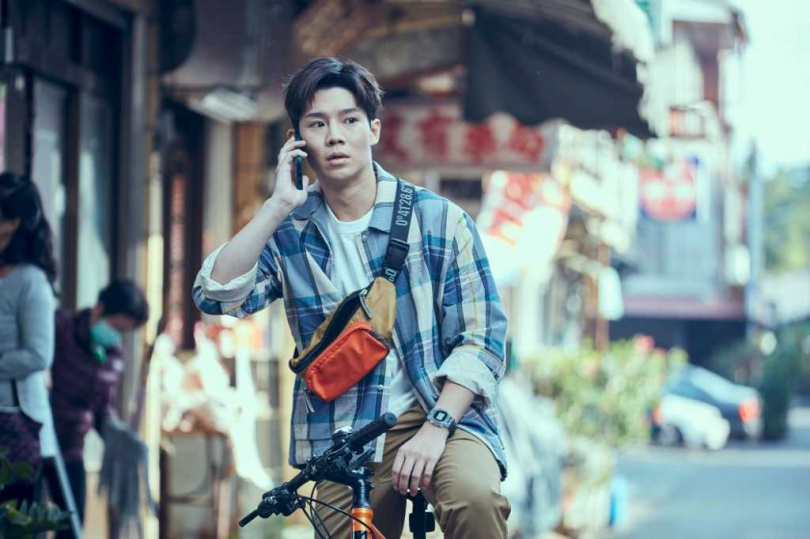 陳廷軒在《原子少年》後參演《暗夜微光》。（圖／客台提供）