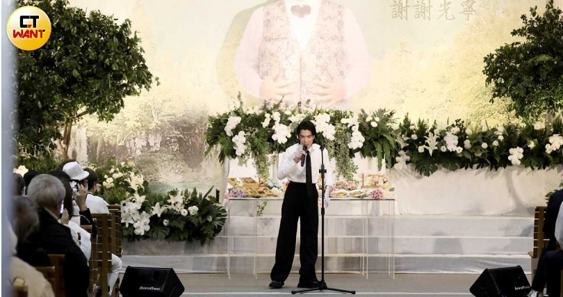 蕭敬騰感謝岳父如此疼愛自己。(圖/侯世駿攝)