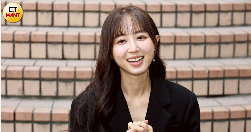 對於網友說她能嫁更好，洪詩說嫁給李運慶很開心。（圖／蘇聖倫攝）