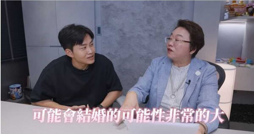 Joeman去年算命時曾被預測2026年事業、感情雙旺,如今另一派「和女人有關」的相反預測反而引發熱議。(圖/翻攝自 YT,Joeman)