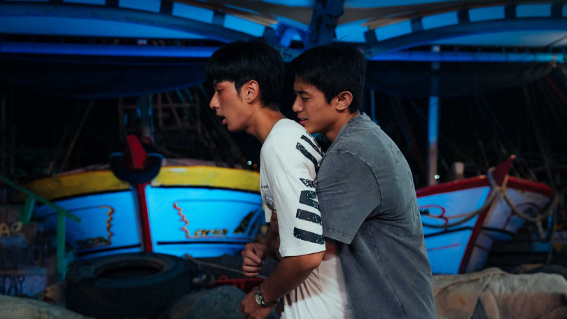 《向流星許願的我們》鍾岳軒（左）、初孟軒組成的「皓永CP」感情線持續升溫，將迎來關鍵情感突破。（圖／有意思國際傳播、犢影制作）