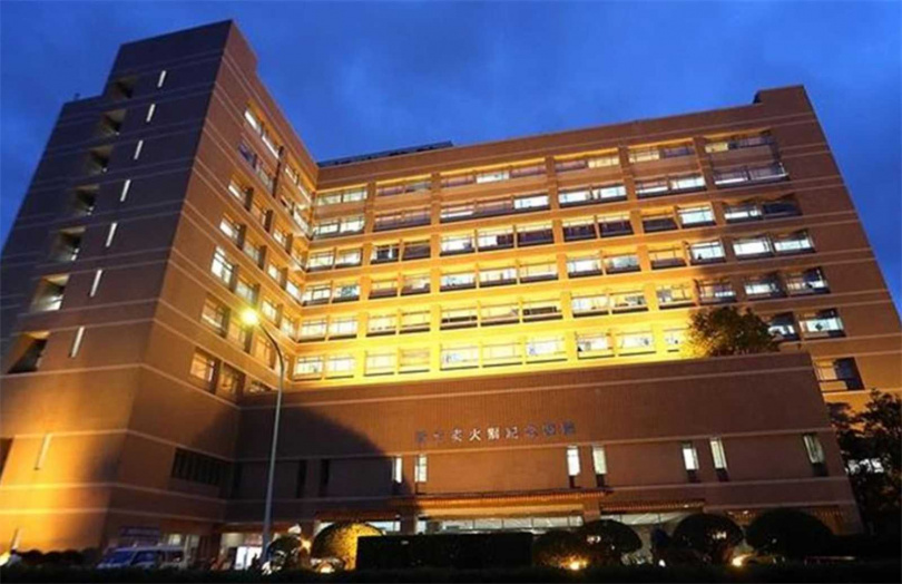 北市新光醫院證實民眾黨創黨主席柯文哲夜奔病房探視。（圖／報系資料照）