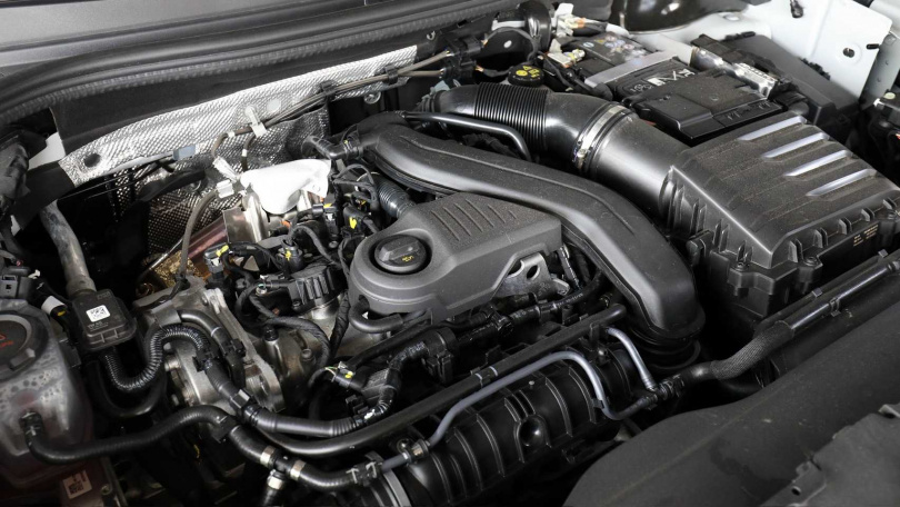 1.5 TSI e-TEC車型能夠輸出最大馬力150hp與最大扭力25.5kgm，並具備16.8km/L平均油耗表現。（圖／方萬民攝）