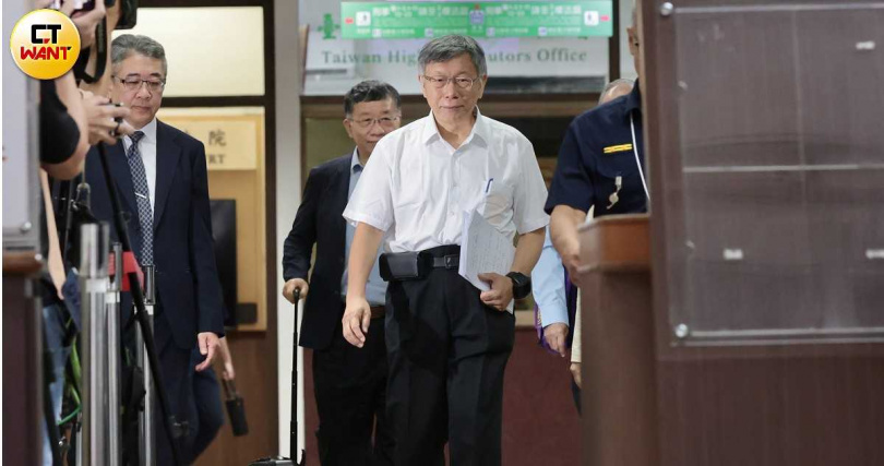 柯文哲再轟檢方押人逼供、製造冤獄。（圖／黃耀徵攝）