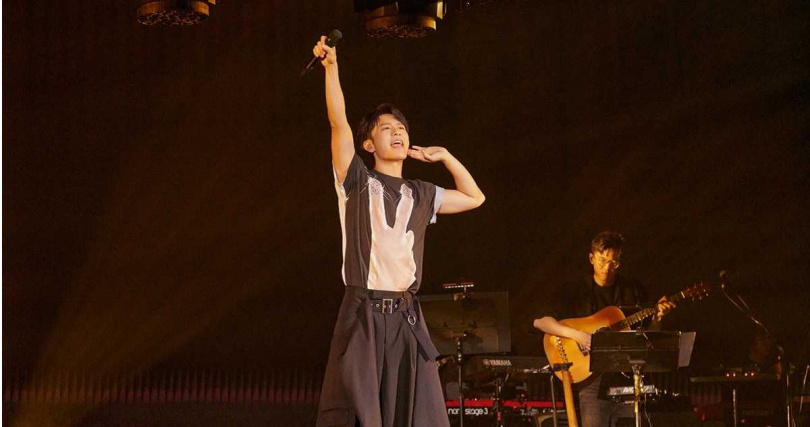 林俊傑與韋禮安的互動逗樂全場。（圖／IMC提供）