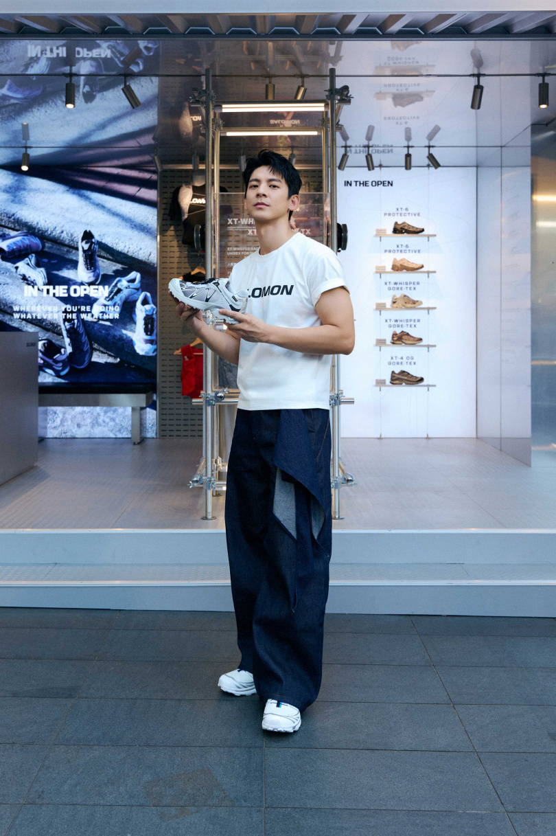 林柏宏挑鞋子很注重功能與舒適兼具。(圖/Salomon提供)