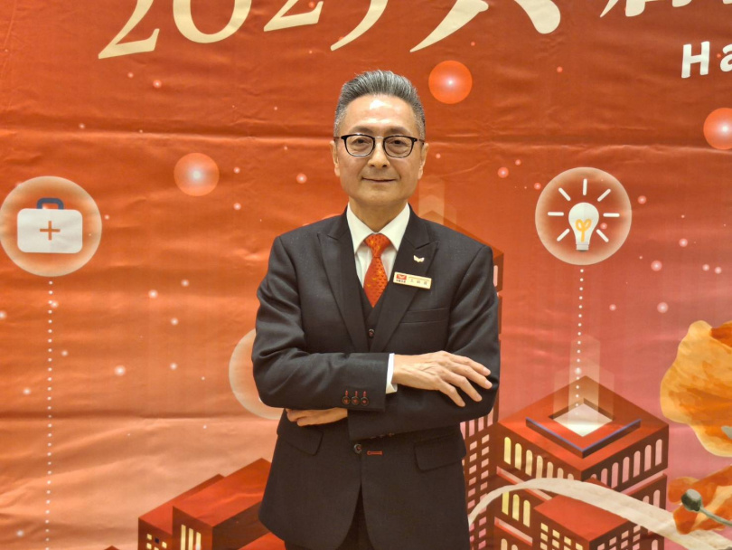 王銘國指出苗栗的剛需買盤仍在,房價不會跌。(圖/東森財經新聞張琬聆攝)