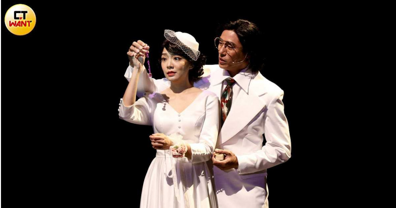 林雨宣與莊凱勛在《你的故事我的夢》的婚禮洋溢著幸福。（圖／侯世駿攝）