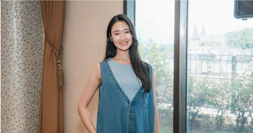 Aokbab茱蒂蒙直呼高雄比泰國熱。（圖／TVBS）