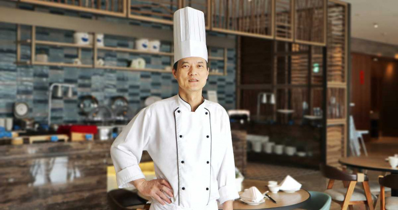 「澄澄全日餐廳」由擅長潮粵料理的何海鷗主廚親自坐鎮，設計澎湖在地海鮮融合潮粵菜系風味的菜單，讓花火夜晚不只視覺饗宴，更能品嚐澎湖在地滋味（圖／澎坊購物休閒廣場提供）。