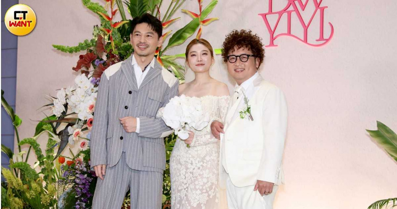 納豆、依依婚宴由阿Ken擔任主持。（圖／侯世駿攝）