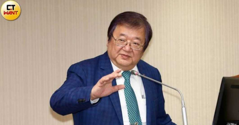 知情人士說，石崇良對健保等議題瞭解，絕對超越多數藍白立委，若在野黨質詢不做足功課，就想像質詢邱泰源部長單挑石崇良，一定吃虧（圖／方萬民攝）