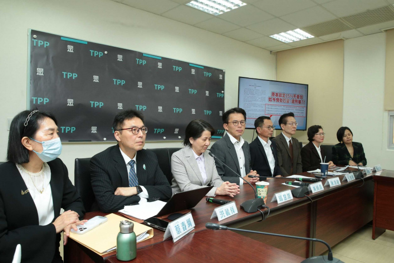 民眾黨團主張，台美共同研發與無人機等長期軍工合作，應納入年度總預算持續編列。（圖／周志龍攝）