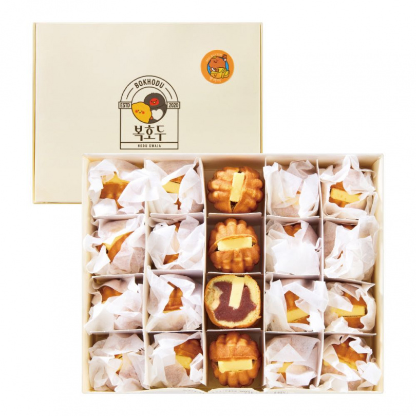 Bok hodu經典紅豆奶油核桃糕/760元