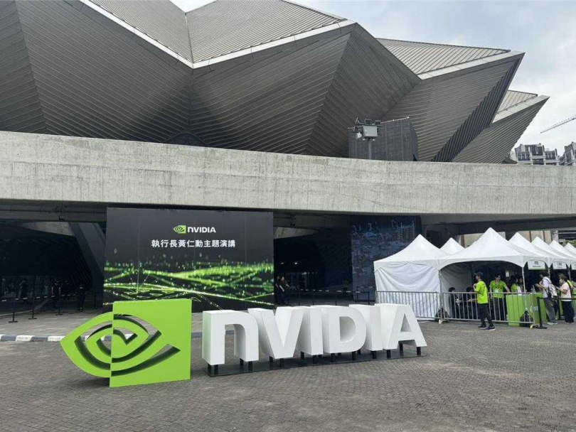 輝達（NVIDIA）執行長黃仁勳19日上午11時在台北流行音樂中心演講，外界關注是否會公布海外總部落腳地點。（圖／報系資料照）