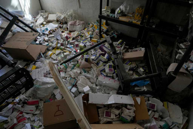 以色列6月23日空襲位於德黑蘭北郊的伊文監獄（Evin prison）。（圖／達志／美聯社）