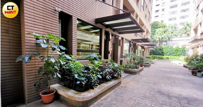 保欣公司2024年導致蘇丹紅風波，10月又以同地址的珮鈞公司引進黑胡椒，同樣被驗出蘇丹紅。（圖／周志龍攝）