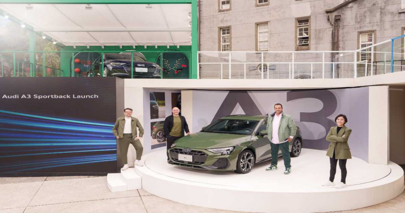 右起台灣奧迪行銷處長 何宜倫、台灣福斯集團暨台灣奧迪總裁安薩瑞 Rahil Ansari、台灣奧迪通路發展處長 Frank Lohwasser、台灣奧迪銷售處長 Nikolai Martens。（圖／Audi提供）。