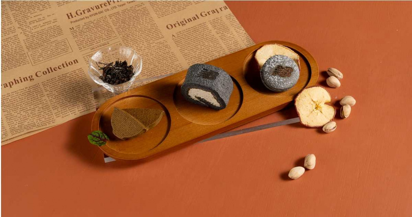 NB Grey Days × 一茶一瓦 限定下午茶套餐｜380元 / 組。(飲品+茶點)。活動地點：台北市松山區八德路二段346巷3弄2號；供應時段：每日13:30–17:00（2025/5/8–6/8限定）。（圖／品牌提供）