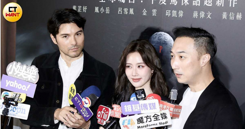 《無形》揉合文化底蘊及情感，導演奚岳隆（右）盼本土故事被世界理解。（圖／侯世駿攝）