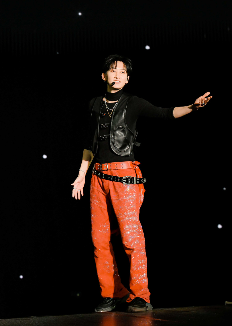 銀赫明（27）日將推出個人首張專輯。（圖／藝尚娛樂提供）