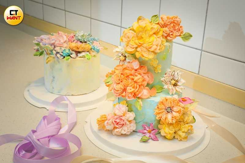 游君萍製作的裱花蛋糕，不只有美感，也很美味。（圖／侯世駿攝）