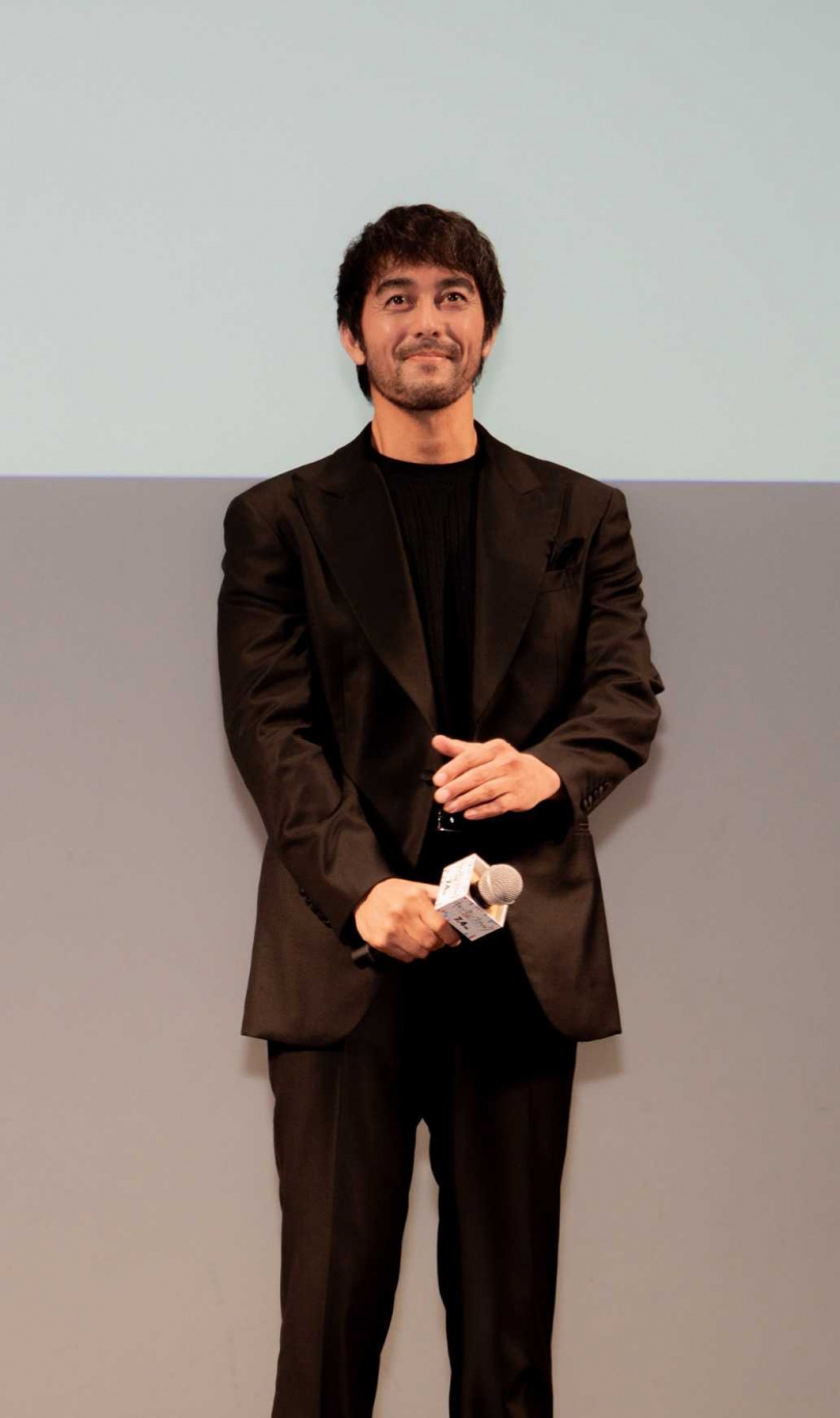 阿部寬大讚賈靜雯表演精彩。（圖／日鹿株式会社提供）