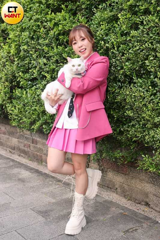 愛吃蝦子的Hoki目前正在控制體重。（圖／楊澍攝）