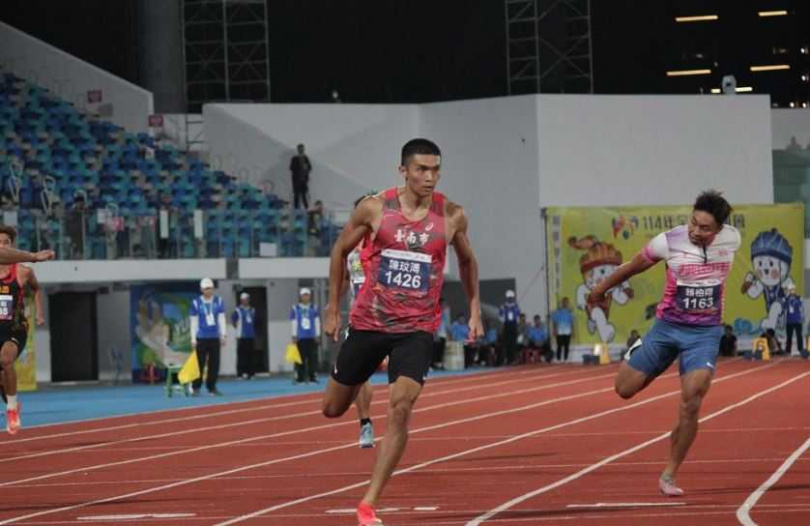 陳玟溥在全運會男子田徑百公尺短跑，決賽以9秒95壓線勇奪金牌。（圖／114年雲林全運會籌備處提供）