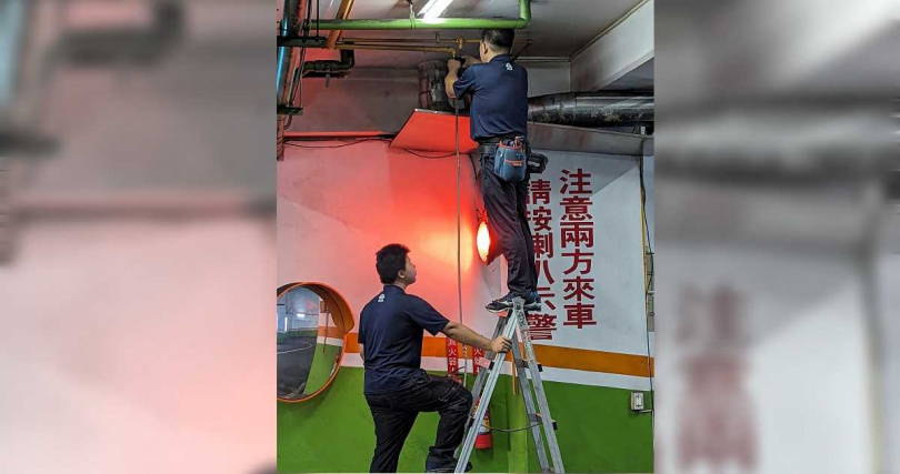 D住戶指出,社區管委會便宜行事選擇低價廠商檢查,卻忽略安全疑慮。他因擔心施工品質向主管機關申報,卻遭副主委言語辱罵,甚至在社區群組指稱「都是他害的,現在又要重新檢查」。(圖/讀者提供)