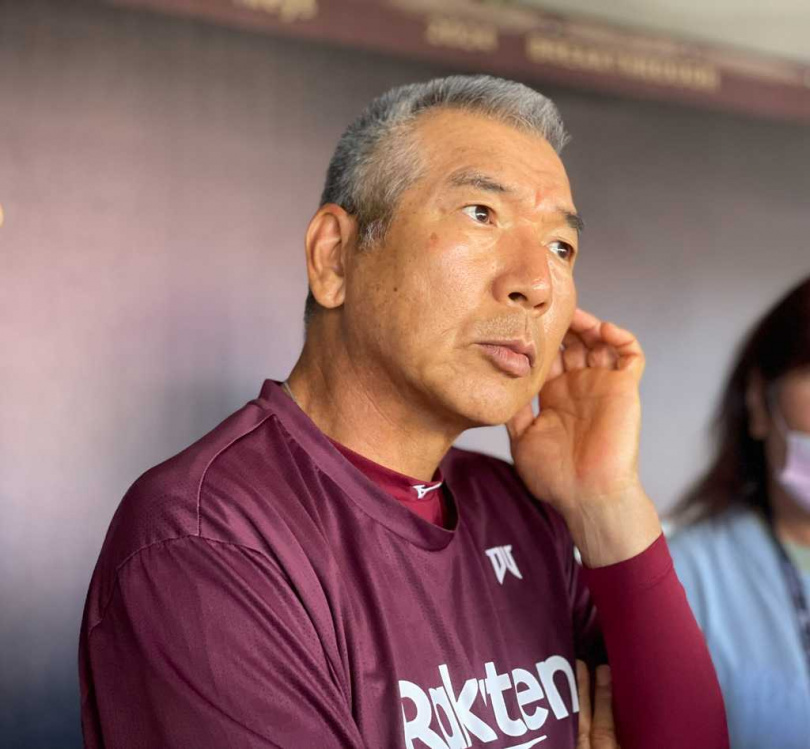 率領樂天桃猿隊拿下冠軍的日本籍總教練古久保健二竟在封王後遭的撤換。（圖／報系資料照）