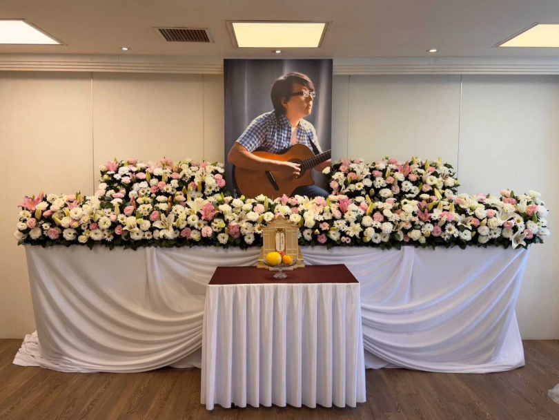 袁惟仁靈堂佈置曝光。（圖／家屬提供）