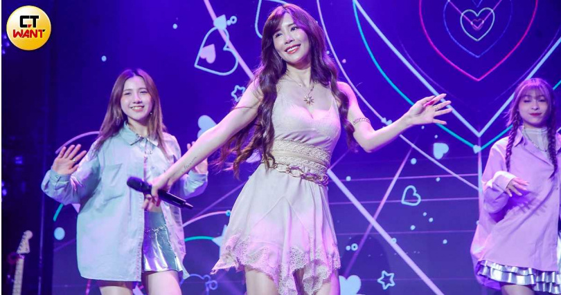 沐妍苦笑對自己遇到的性騷事件「已經麻痺」,但她說也表示現在再遇到類似狀況都想方設法迴避。(圖/趙文彬攝)