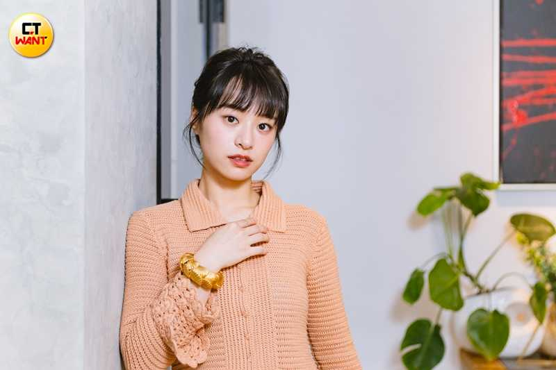 家人很支持許莉廷的演員夢，她也很爭氣以《此時此刻》入圍金鐘獎，不過劇中與女生接吻讓家人集體沉默。（圖／趙文彬攝）