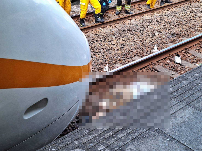 百福車站發生跳軌意外，1男頭顱破裂亡。（圖／林榮芳攝）