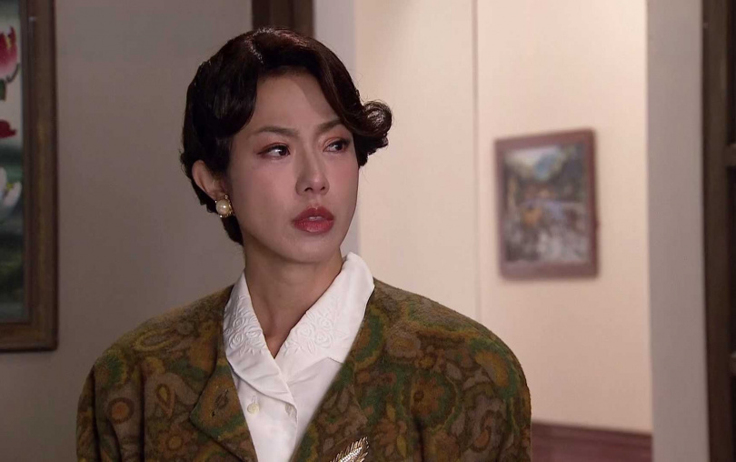 何宜珊劇中發現當年自己被分手原因不單純,跑去找黃瑄質問。(圖/台視)