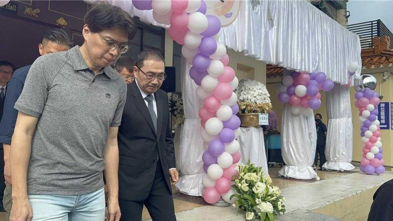 侯友宜、教育局長張明文與社會局長李美珍到場致意。（圖／中國時報高鈞麟攝）