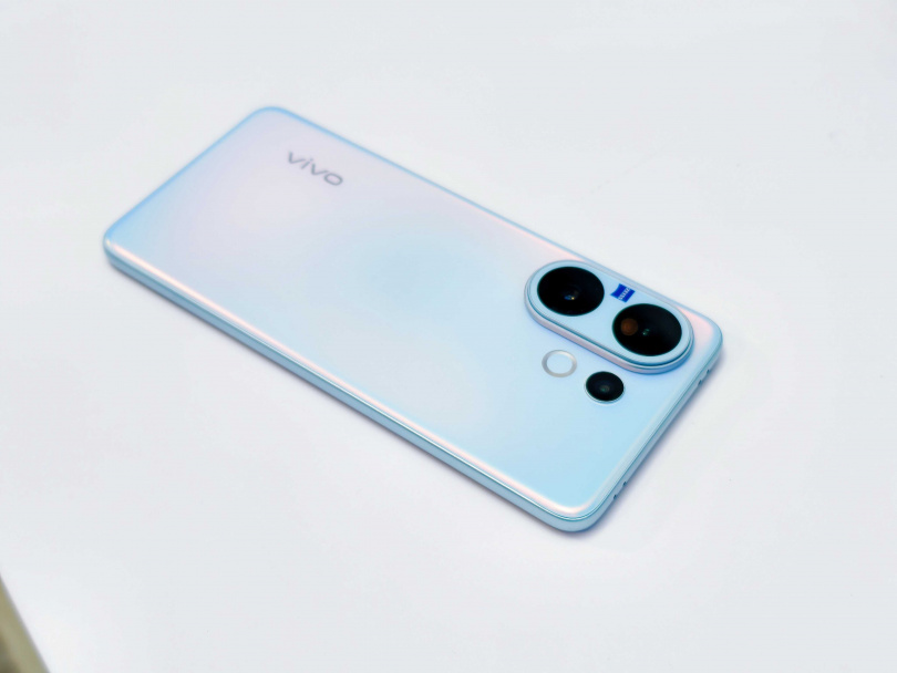 vivo V60。（圖／廖梓翔攝）